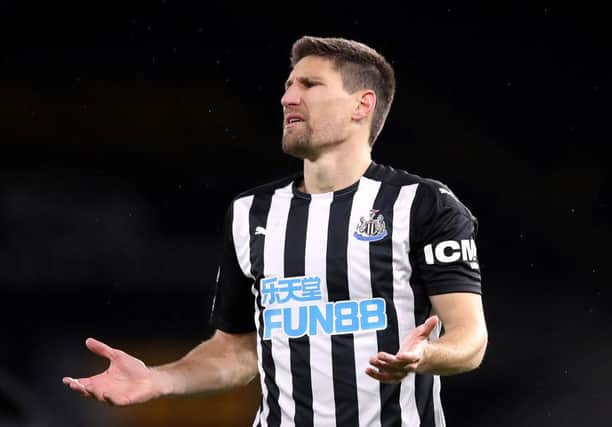 Federico Fernandez has signed a new two-year deal.