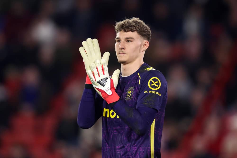 SHEFFIELD, ENGLAND - FEBRUARY 25: Carl Rushworth of Coventry City during the Sky Bet Championship match between Sheffield United and Coventry City at Bramall Lane on February 25, 2026 in Sheffield, England. (Photo by George Wood/Getty Images)
