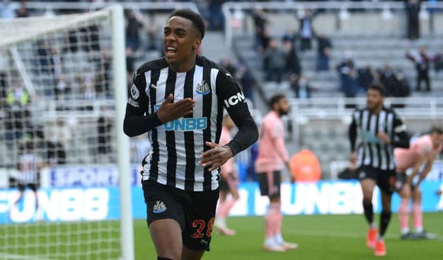 Joe Willock celebrates a goal last season.