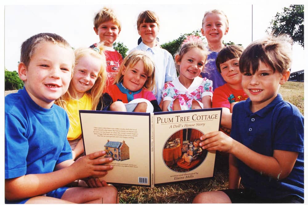 Who can tell us more about this Whitburn Infants School photo from June 1994.