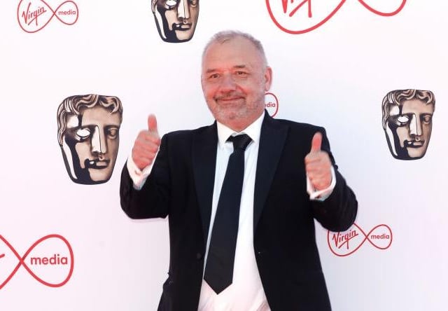 Watching Bob Mortimer in anything he does - whether it's stand-up or a TV show about fishing - is a pure joy. It would be no different on the dancefloor.