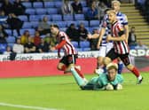 Patrick Roberts scores for Sunderland against Reading.