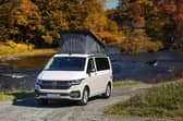 The California Beach features a manual pop-up roof and 17-inch alloy wheels as standard.