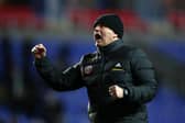 READING, ENGLAND - MARCH 03: Chris Wilder, Manager of Sheffield United celebrates victory during the FA Cup Fifth Round match between Reading FC and Sheffield United at Madejski Stadium on March 03, 2020 in Reading, England. (Photo by Dan Istitene/Getty Images)