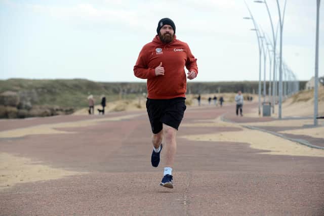 Lee Nelson will run from Jarrow to London in three days.