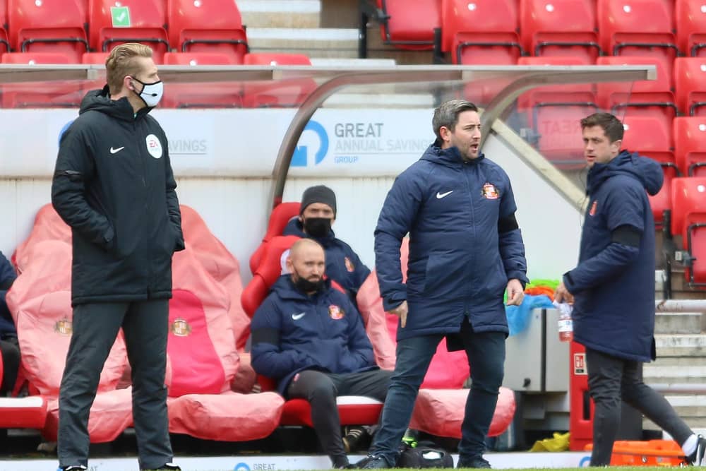 Sunderland head coach Lee Johnson