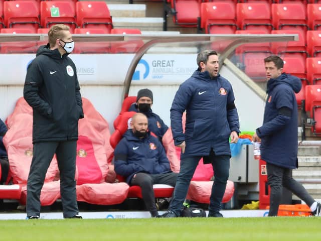 Sunderland head coach Lee Johnson