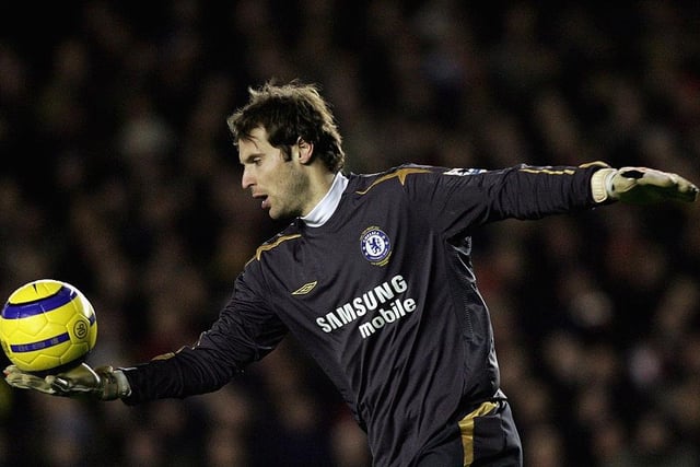 Cech still holds the record for most clean sheets in a single Premier League season. In 2004/05, Cech made 24 clean sheets for Jose Mourinho’s Chelsea.
