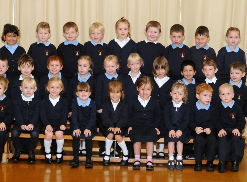 Memories from Miss Smith's class at Mortimer Primary School.