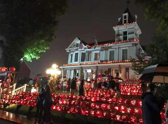 Kenova Pumpkin House