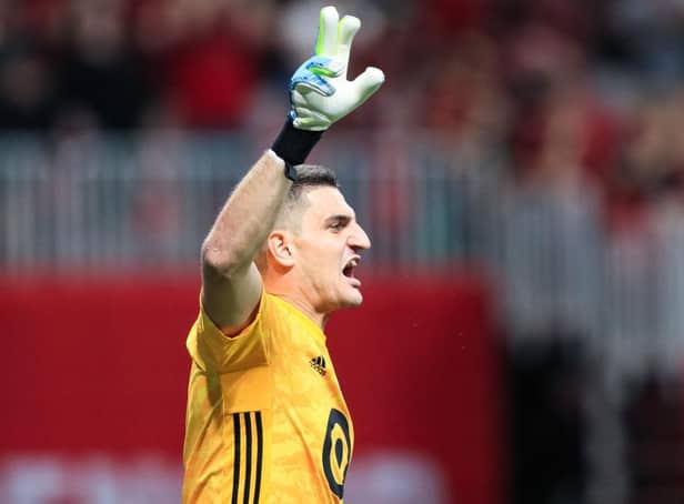 Vito Mannone.  (Photo by Carmen Mandato/Getty Images).