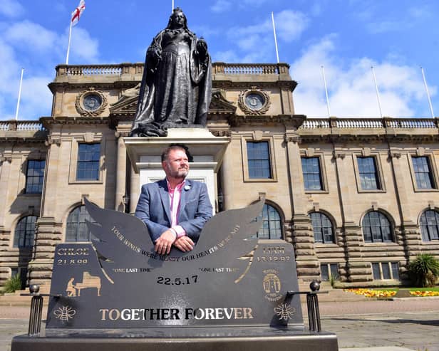 Glenn Rowe is calling on the town to wear pink and blue to remember Chloe Rutherford and Liam Curry.