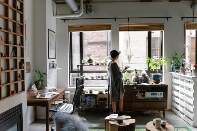 I’ve already written many times about the dangers of sitting for extended periods. One way to avoid this is to stand at work, or in your home office.