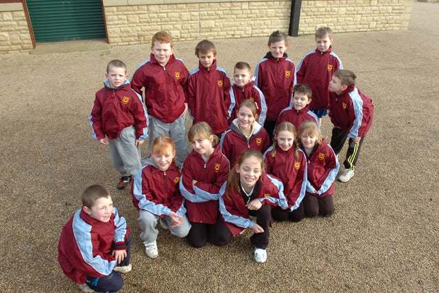 Do you recognise the runners from the 2010 Hartlepool Junior Schools Cross Country Championships at Summerhill?