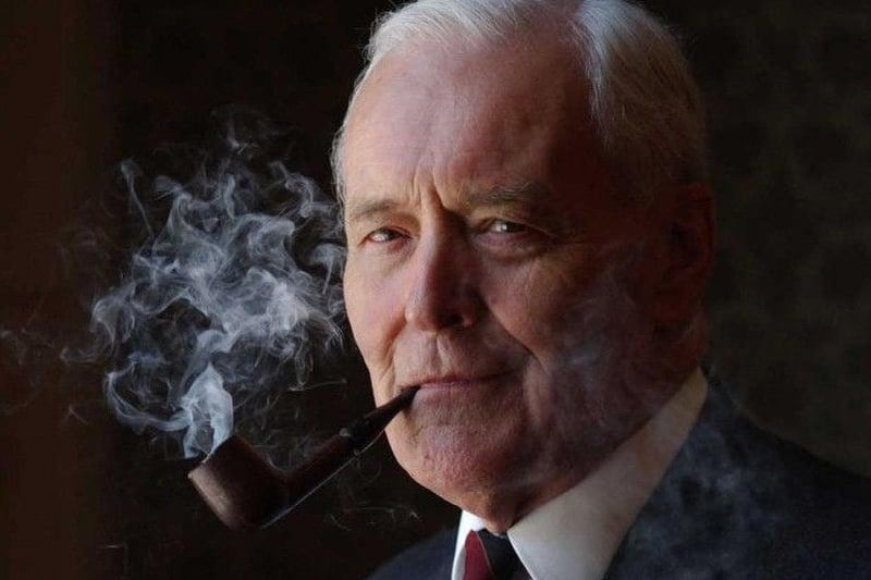 Tony Benn was Chesterfield MP from 1984 until what year?