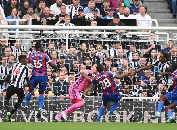 Newcastle player Joe Willock is challenged by Tyrick Mitchell and  Vicente Guaita is beaten but the goal is disallowed after a VAR review during the Premier League match between Newcastle United and Crystal Palace at St. James Park on September 03, 2022 in Newcastle upon Tyne, England. (Photo by Stu Forster/Getty Images)