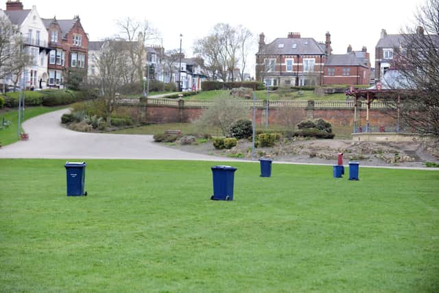 Extra rubbish bins have been placed in South Marine Park.