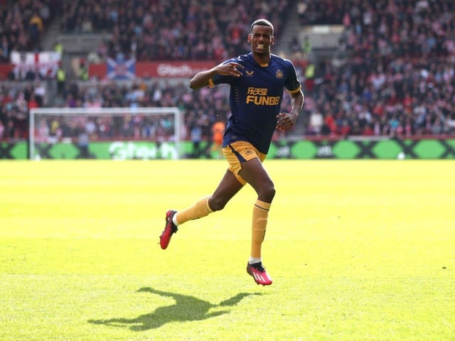 Isak’s brilliant winner at the weekend highlighted once again just what a threat he is in-front of goal. Callum Wilson will be breathing down his neck and wouldn’t be a surprise to see the pair feature together again at some point if required.