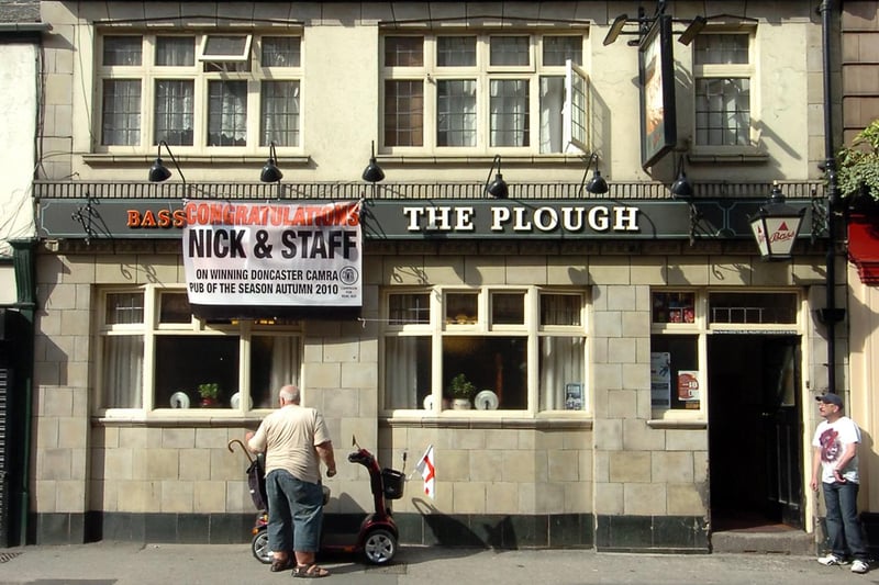 The LIttle Plough on West Laith Gate says it be opening its doors again on May 17th. It says it will operate a first come first served policy and  will be taking table bookings for private meetings or groups of six only but advise you book your table for Sunday night's quiz.