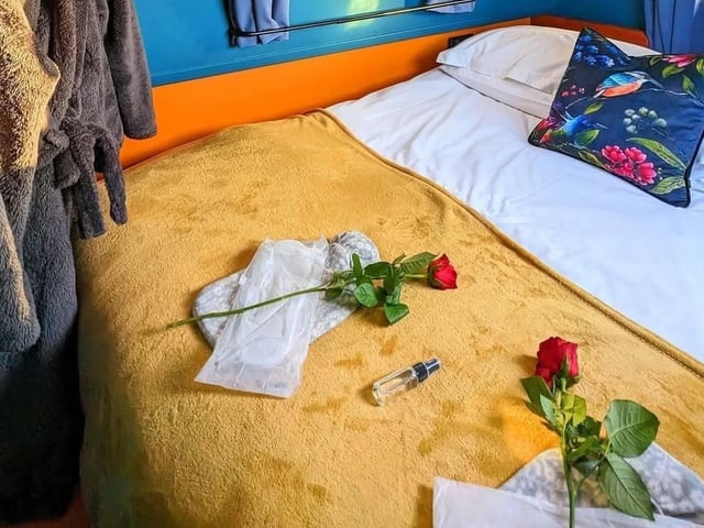 The bed is to die for.