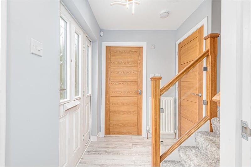 Falkirk property Outstanding luxury 3bedroom semi detached villa