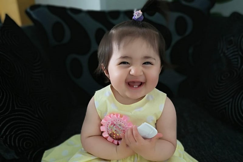Jana said: "Neslihan, her birthday is on May 18." What a smile!