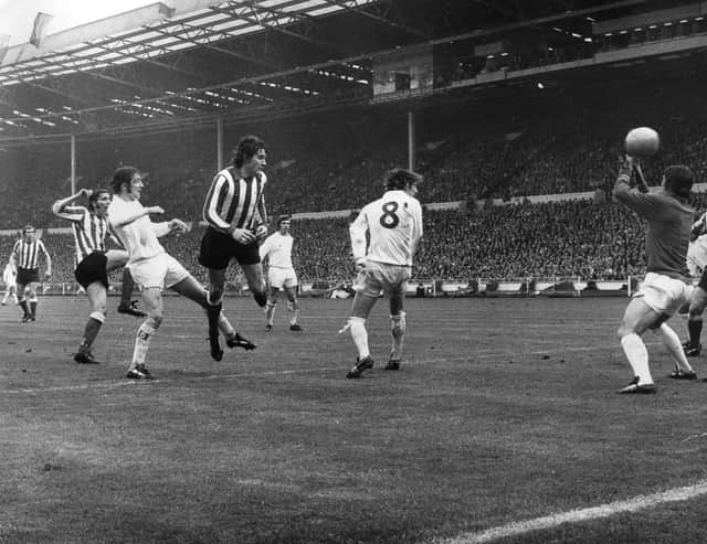Ian Porterfield scores the winning goal