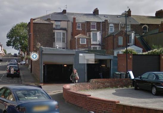 LA Autos on beach Road in South Shields has a five star rating from 32 Google reviews.
