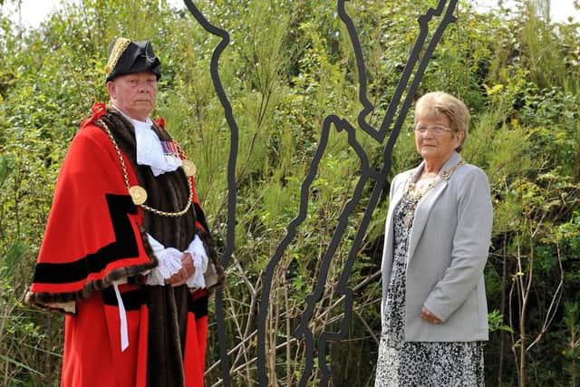 The Mayor Cllr Norman Dick unviels the WWI Tommy statue outside Haven Point, South Shields.