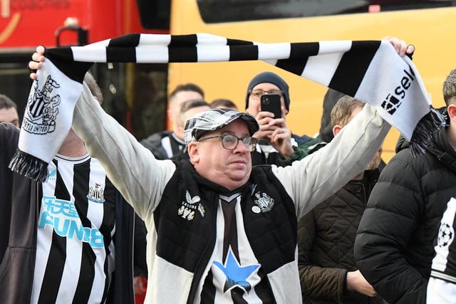 Newcastle United defeated Sunderland 3-0 in the FA Cup.