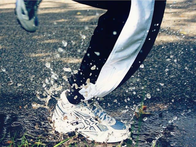 Jogging in low temperatures can have its benefits.