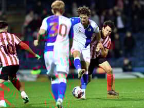 Luke O'Nien playing for Sunderland against Blackburn.