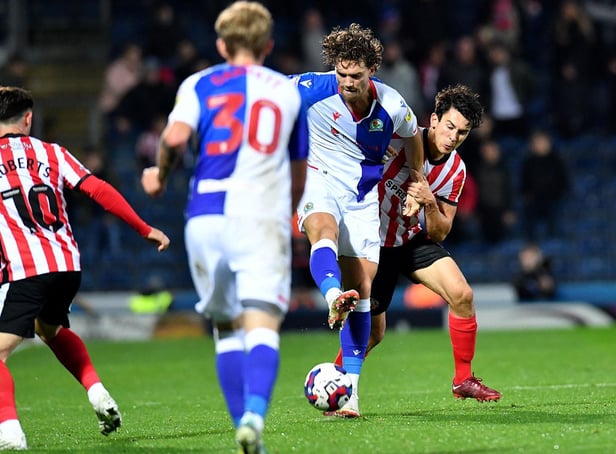 Luke O'Nien playing for Sunderland against Blackburn.