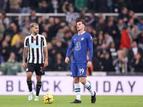 Mason Mount of Chelsea reacts after Joe Willock of Newcastle United scored their team's first goal during the Premier League match between Newcastle United and Chelsea FC at St. James Park on November 12, 2022 in Newcastle upon Tyne, England. (Photo by George Wood/Getty Images)
