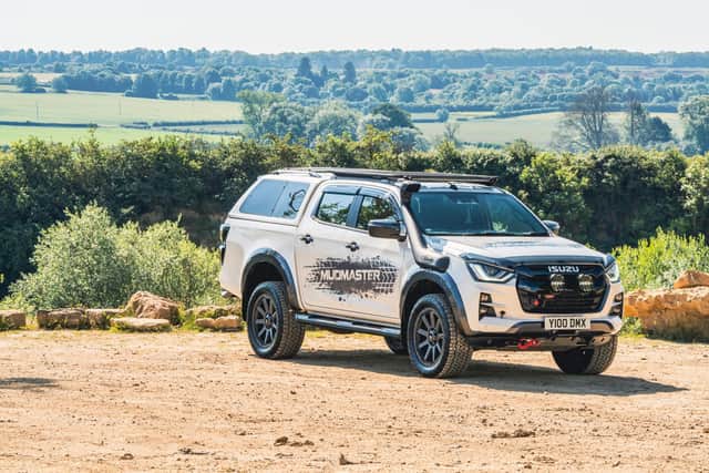 Isuzu D-Max V-Cross Mudmaster