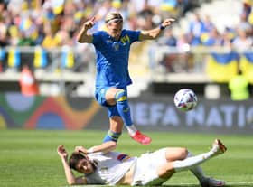 Newcastle United and Everton target Mykhaylo Mudryk in action for Ukraine (Photo by Adam Nurkiewicz/Getty Images)