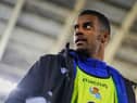 Alexander Isak of Real Sociedad looks on prior to the LaLiga Santander match between RCD Mallorca and Real Sociedad at Estadio de Son Moix on March 02, 2022 in Mallorca, Spain. (Photo by Rafa Babot/Getty Images)