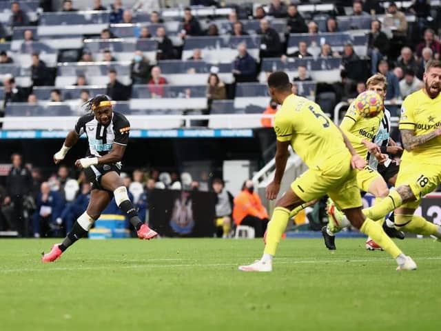 Allan Saint-Maximin of Newcastle United shoots at goal during the Premier League match between Newcastle United and Brentford at St. James Park (Photo by George Wood/Getty Images)