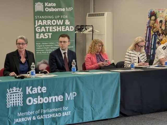 Kate Osborne MP, left, at a round table event, where she backed the Tobacco and Vapes Bill.
