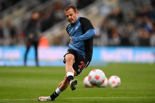 Ryan Fraser of Newcastle United warms up prior to the Premier League match between Newcastle United and Wolverhampton Wanderers at St. James Park on April 08, 2022 in Newcastle upon Tyne, England. (Photo by Stu Forster/Getty Images)