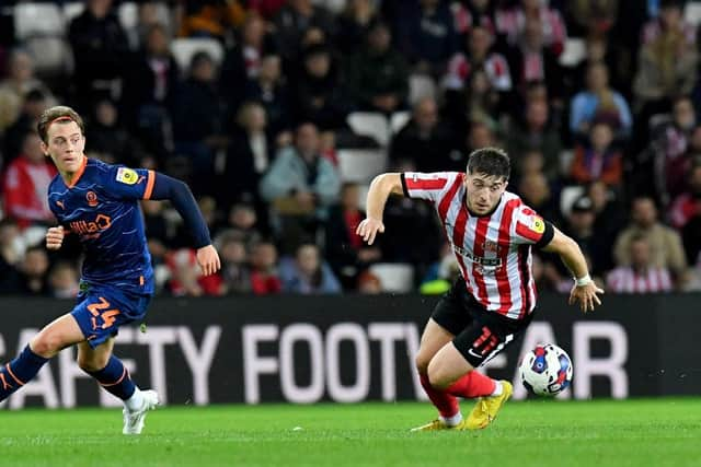 Lynden Gooch playing for Sunderland against Blackpool.