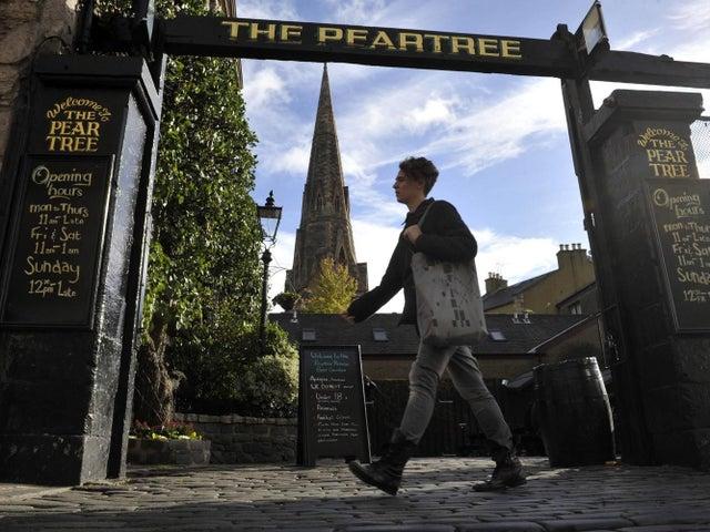 Hailed as one of the best beer gardens in Edinburgh, The Pear Tree in Newington is looking forward to welcoming back all walks of life to enjoy a beverage at their popular drinking spot.
