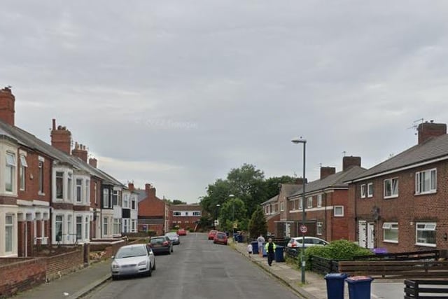 The neighbourhood with the joint seventh lowest average household income was West Harton. There, households had an estimated total annual income, before tax, of £30,400.