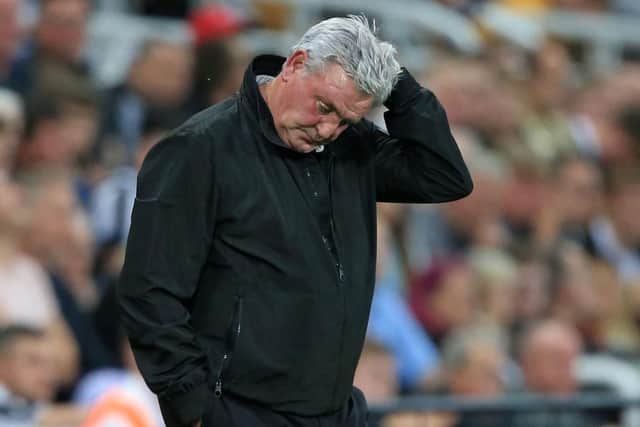 Newcastle United head coach Steve Bruce. (Photo by LINDSEY PARNABY/AFP via Getty Images)