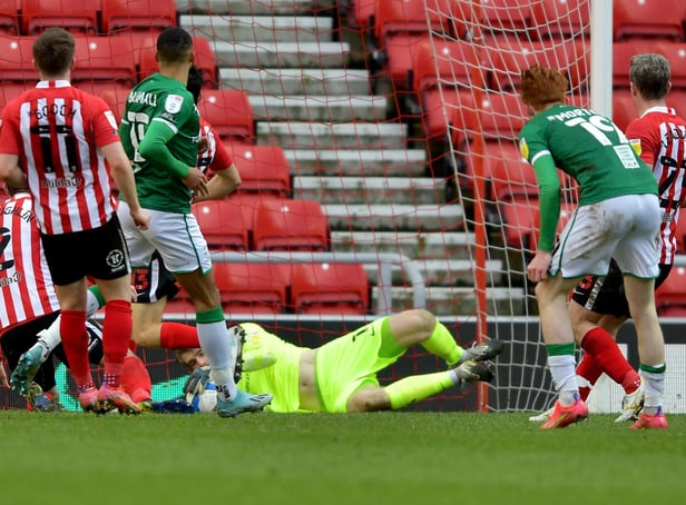 Lee Burge makes a fine save to keep the scores level at the Stadium of Light