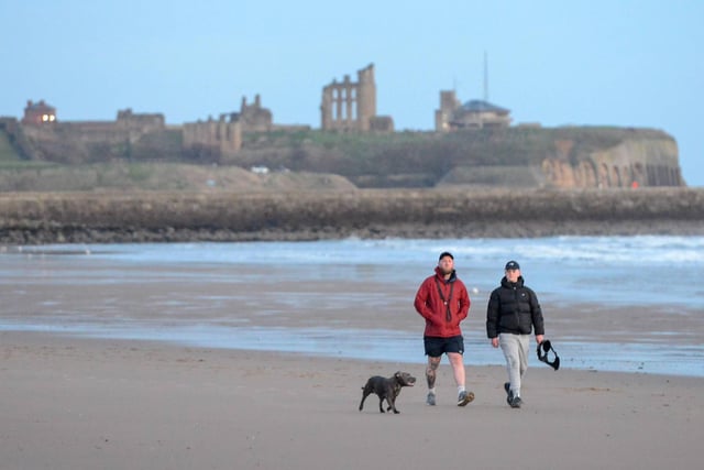 Enjoying Christmas morning on Sandhaven Beach in South Shields. Pictures by North News.:Enjoying Christmas morning on Sandhaven Beach in South Shields