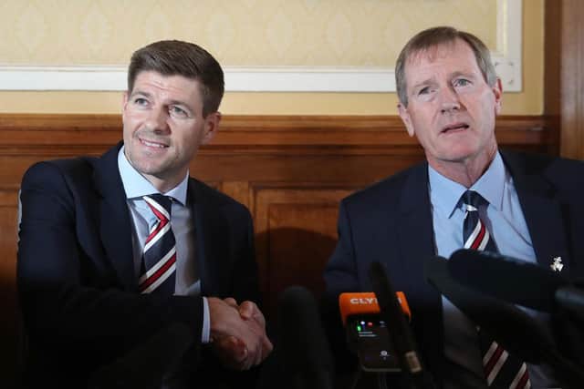 GLASGOW, SCOTLAND - MAY 04: Steven Gerrard shakes hands with Dave King as he is unveiled as the new manager of Rangers football Club at Ibrox Stadium on May 4, 2018 in Glasgow, Scotland. (Photo by Ian MacNicol/Getty Images)