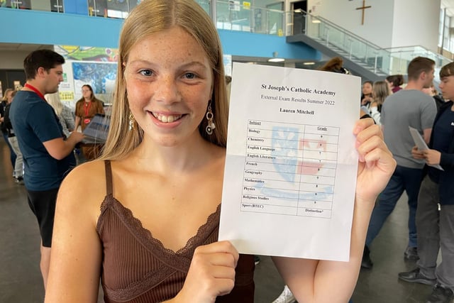 Lauren Mitchell with her results