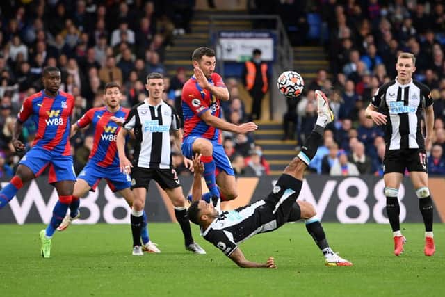 Callum Wilson's acrobatic effort earned Newcastle United a point against Crystal Palace (Photo by Justin Setterfield/Getty Images)