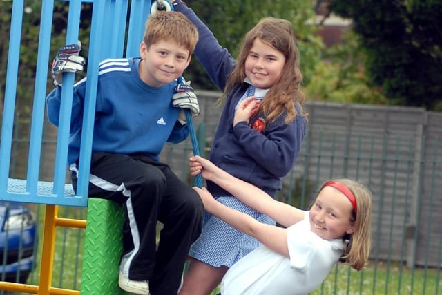Fun times in Ashley Primary School's playground but who can tell us more about this photo from 2007?